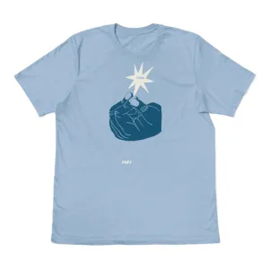 UMA LANDSLEDS SNAP TEE  BABY BLUE