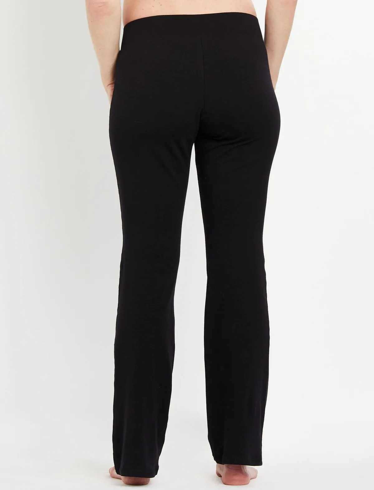 Under Belly Yoga Pant in Black