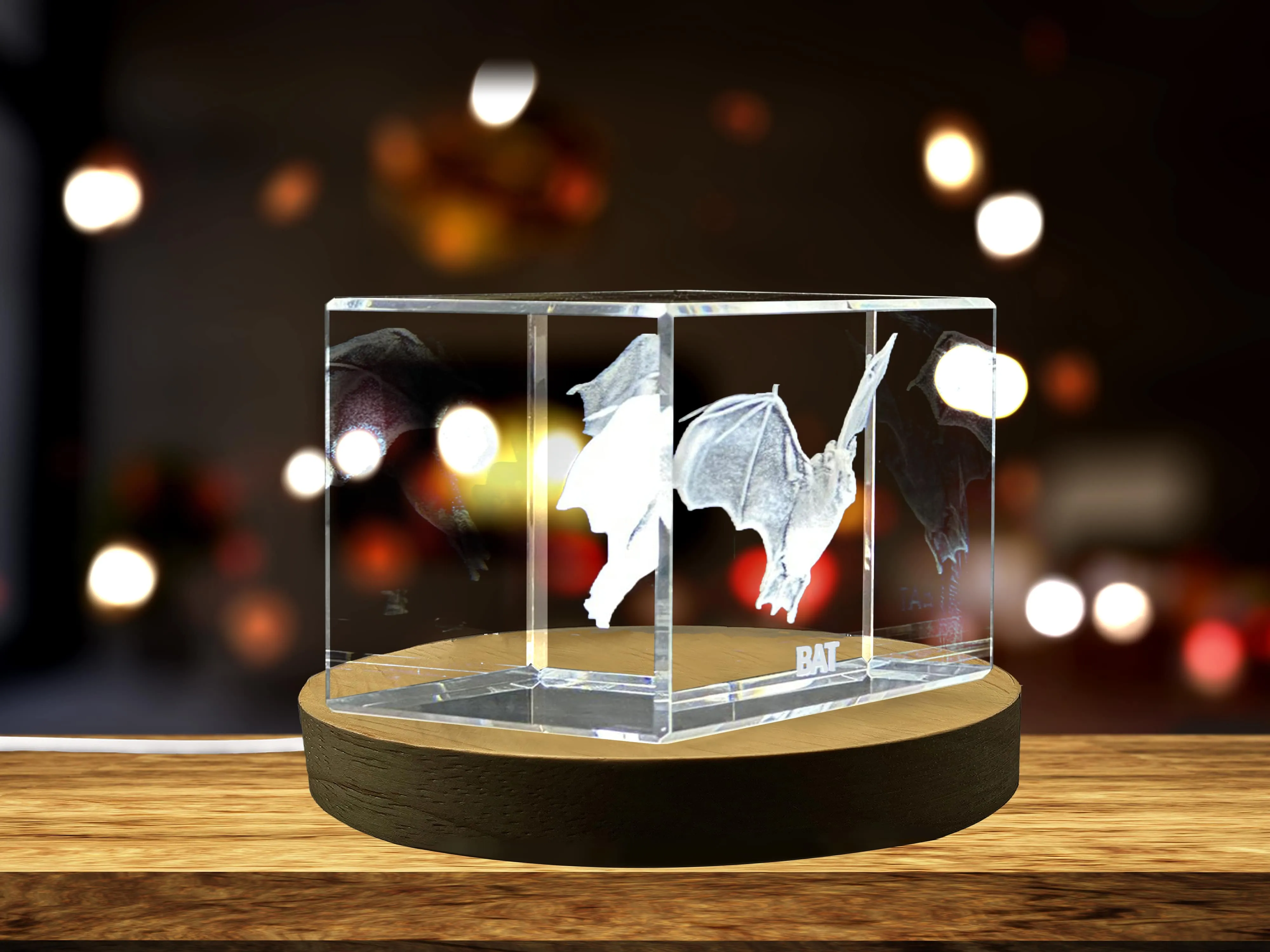 Unique 3D Engraved Crystal with Bat Design - Perfect Gift for Animal Lovers