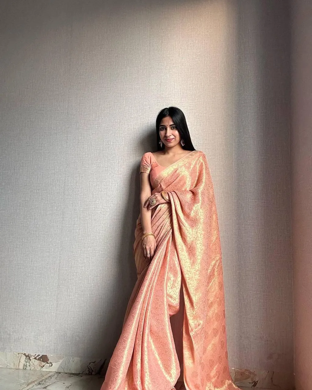 Unique Baby Pink  Soft Silk Saree With Staring Blouse Piece