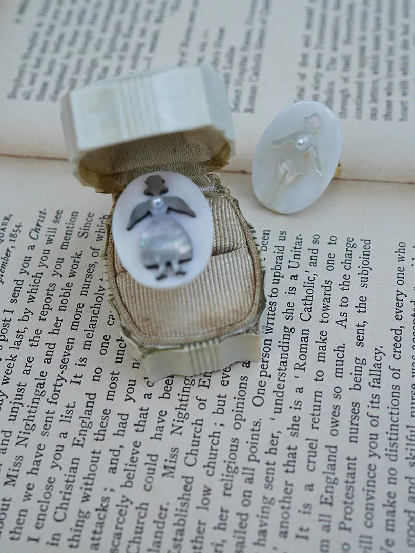 Unlogical Poem Paper-cut Style Natural Shell Open Ring