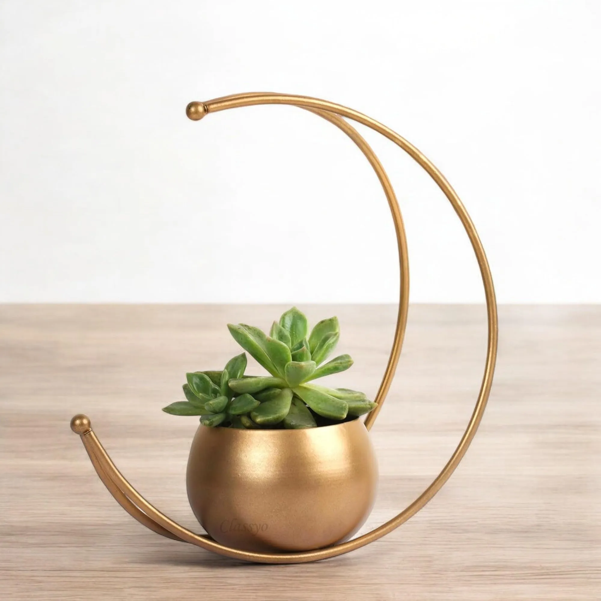 URBAN SENSE | Golden Geometric Metal Flower Vase - 9 Inch Decorative Vase for Home Decoration, Center Table, Side Table, Living Room, Home Office, Perfect Diwali Gift Item