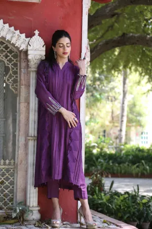 Urooj Atelier - Larkspur