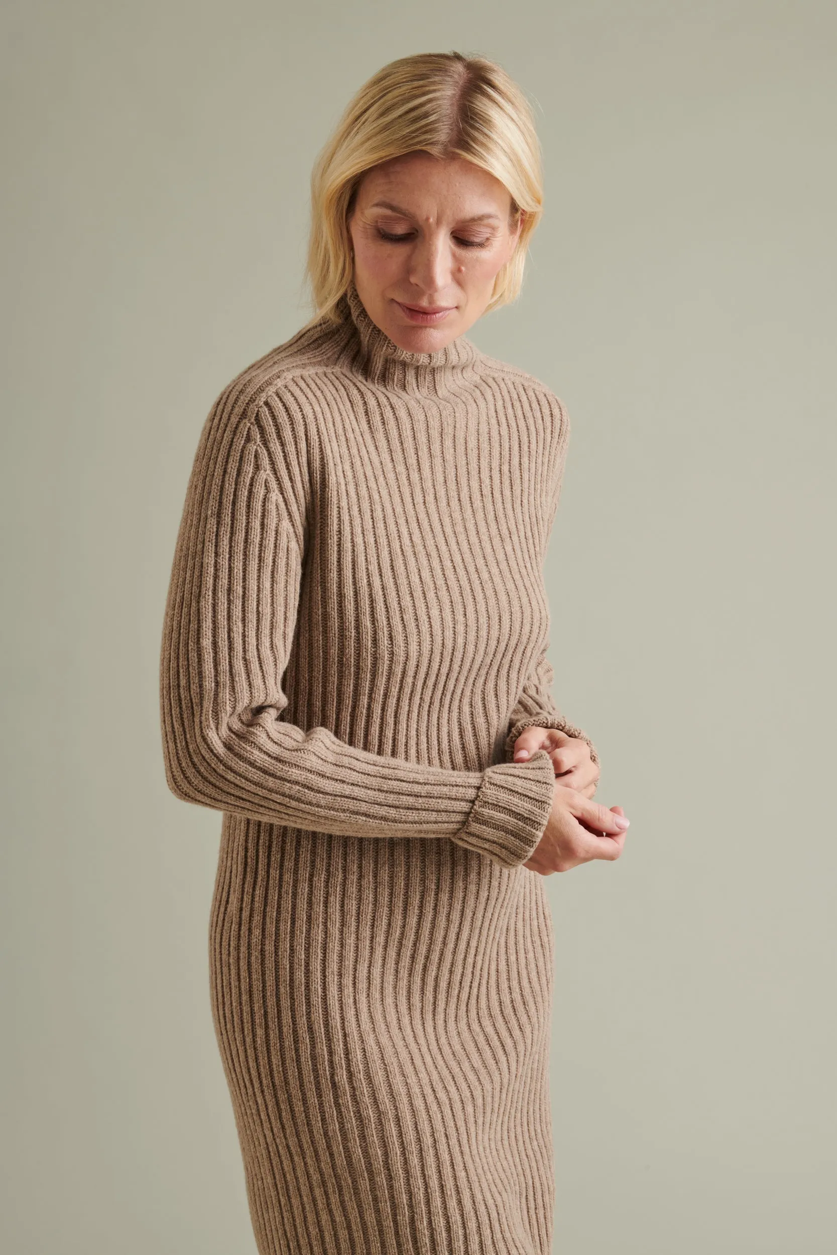 Utö Knitted Dress Brown