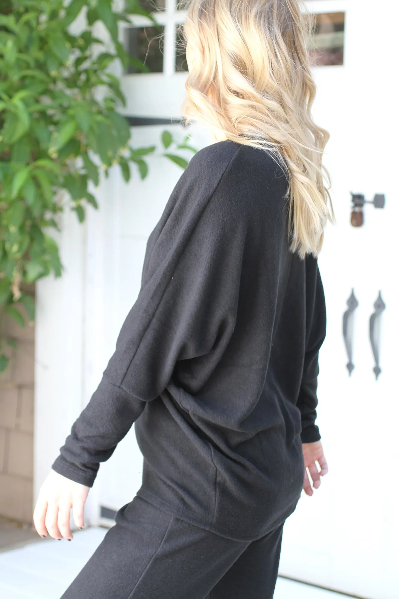 V Neck Sweater Black