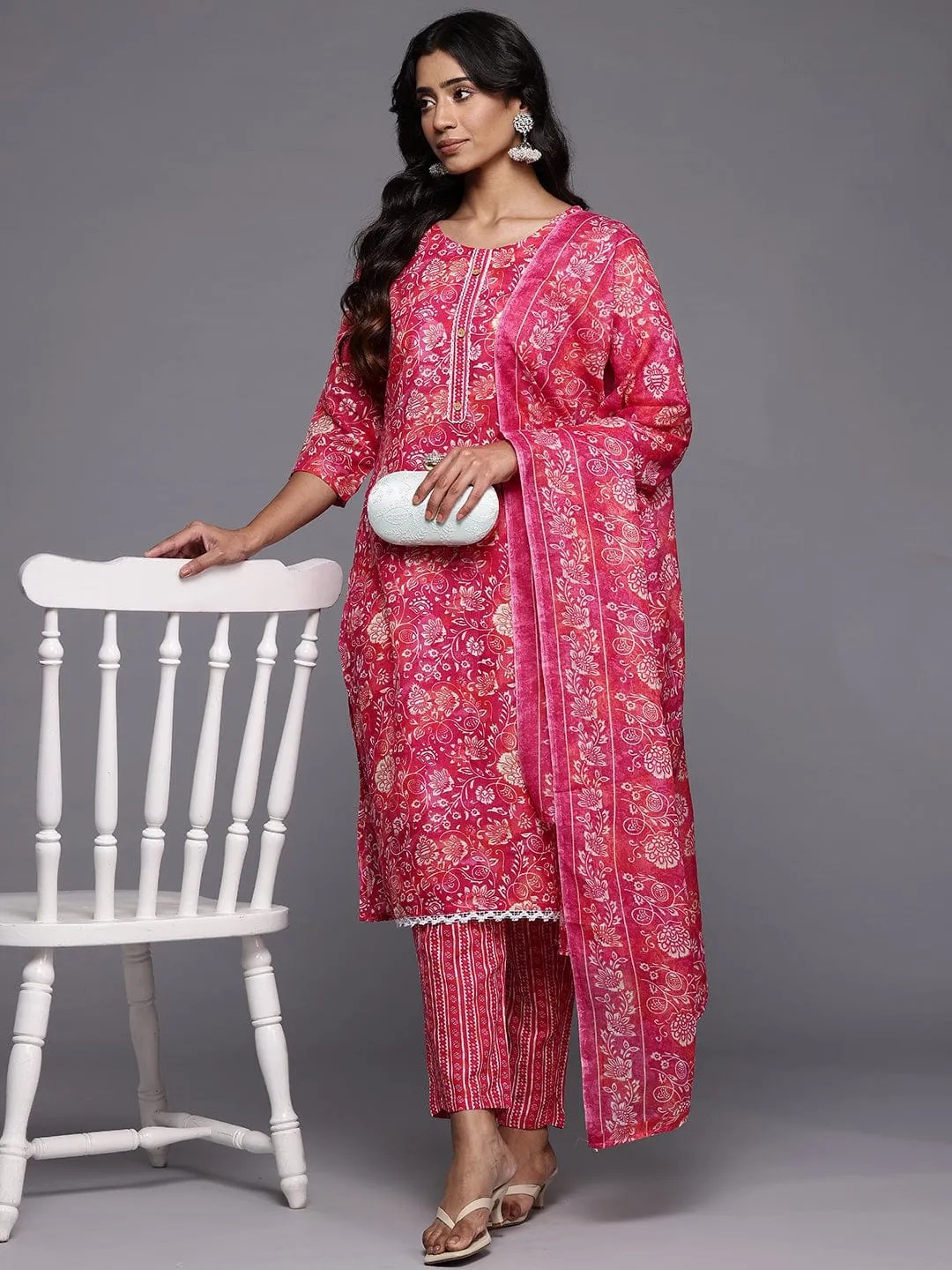 Varanga Women Floral Jaipuri Printed Lace Detaled Kurta Set With Dupatta