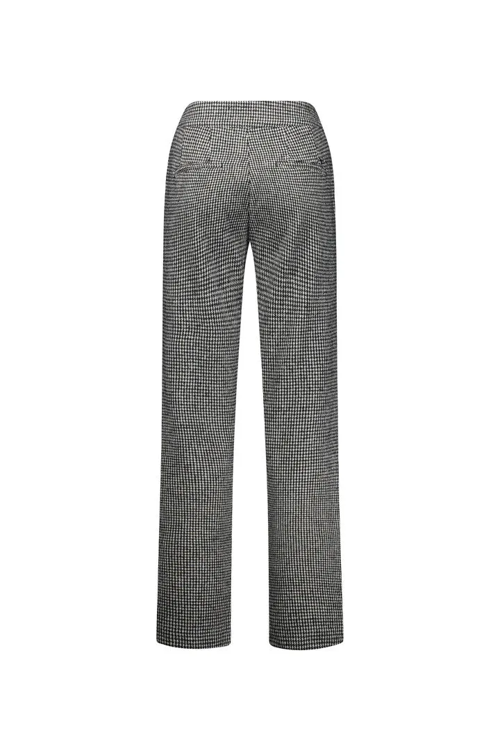 Vassalli Houndstooth Slim Leg Dress Pant