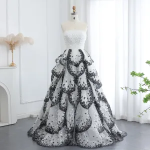 Vestido de Festa Luxuoso Detalhado em Pedrarias e Saia Maxi Flor