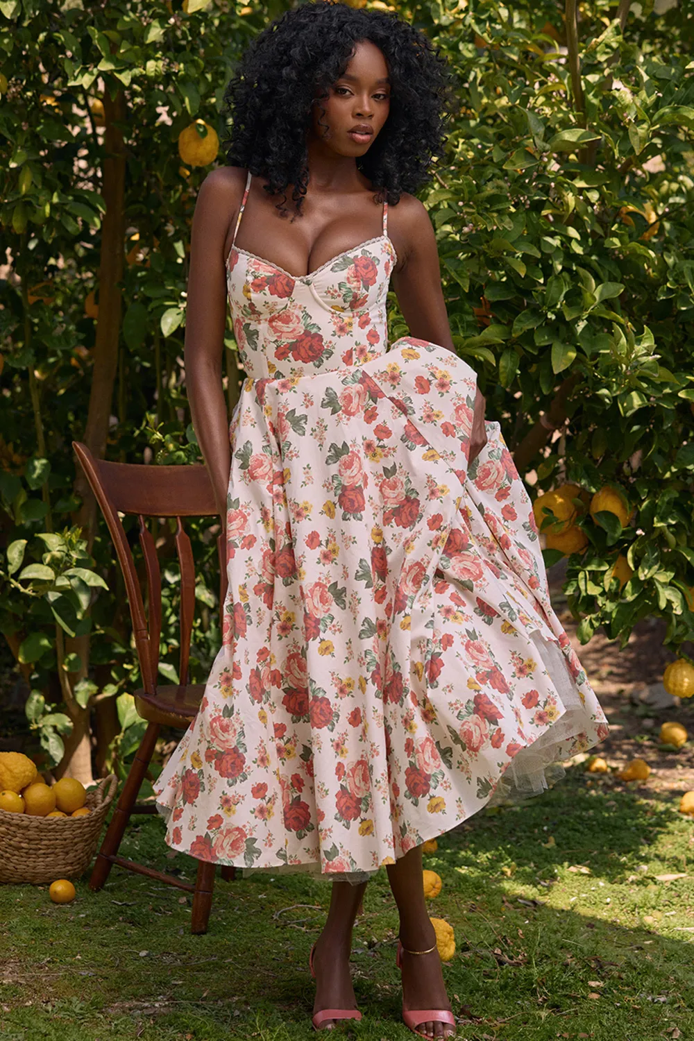 Vestido Midi Floral Modelador Com Forro em Tule Modelo Mademoiselle