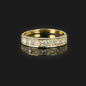 Vintage 14K Gold Diamond Opal Band Ring