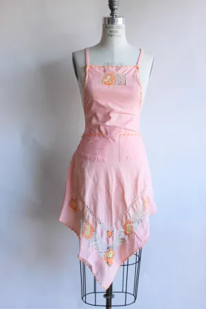 Vintage 1970s Peach Pinafore Apron