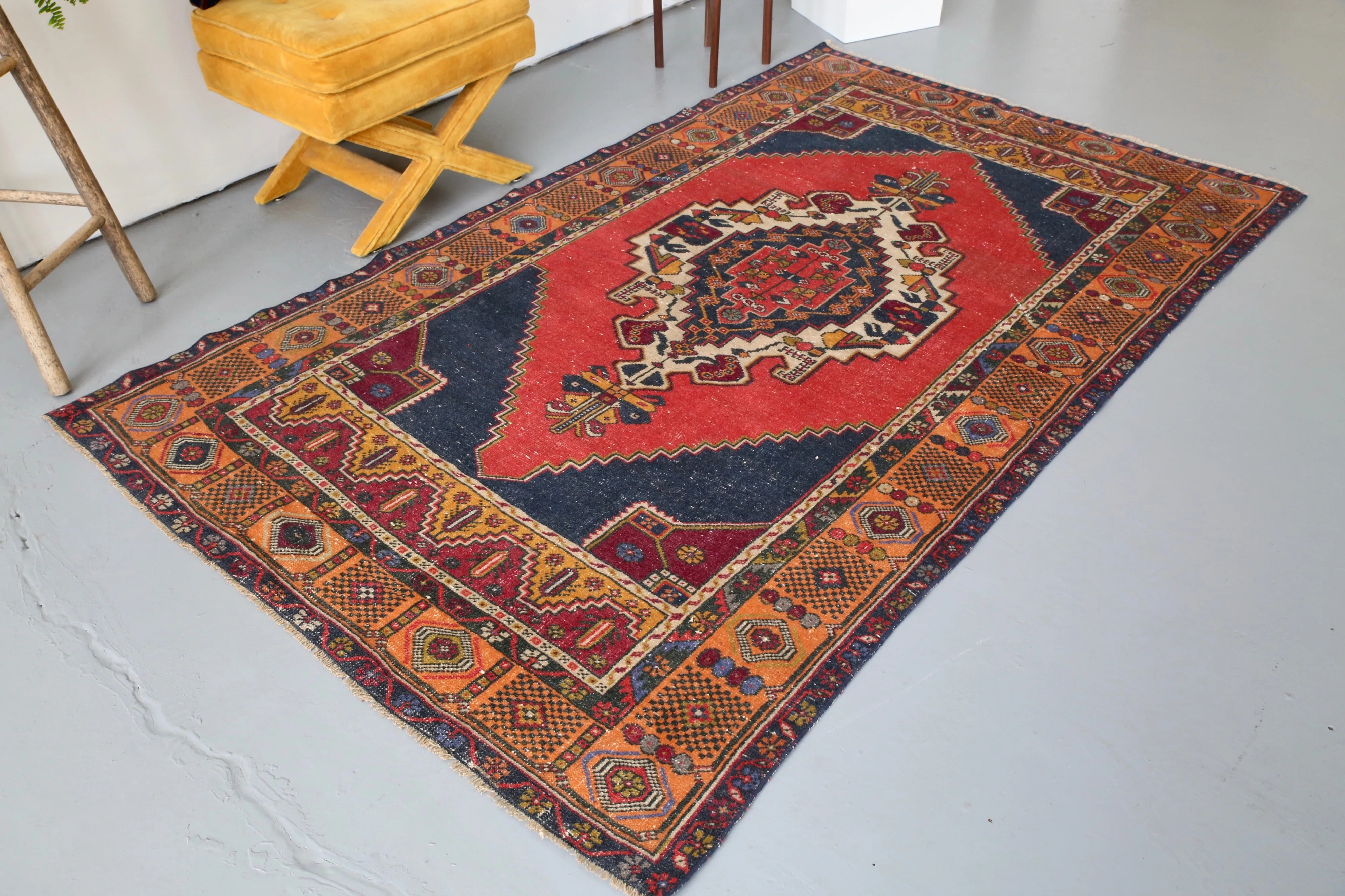 Vintage Anatolian Rug 4.3ftx7ft