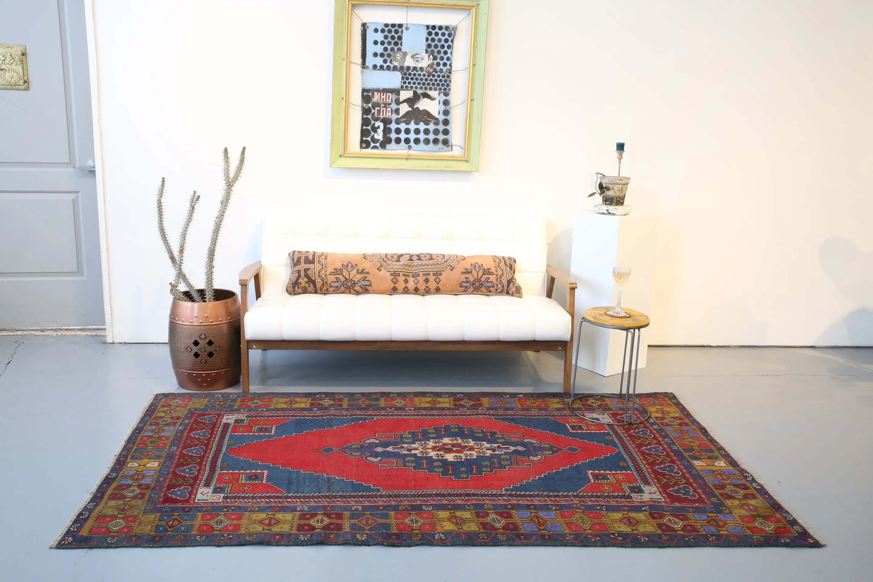 Vintage Anatolian Rug 4.4ftx8ft