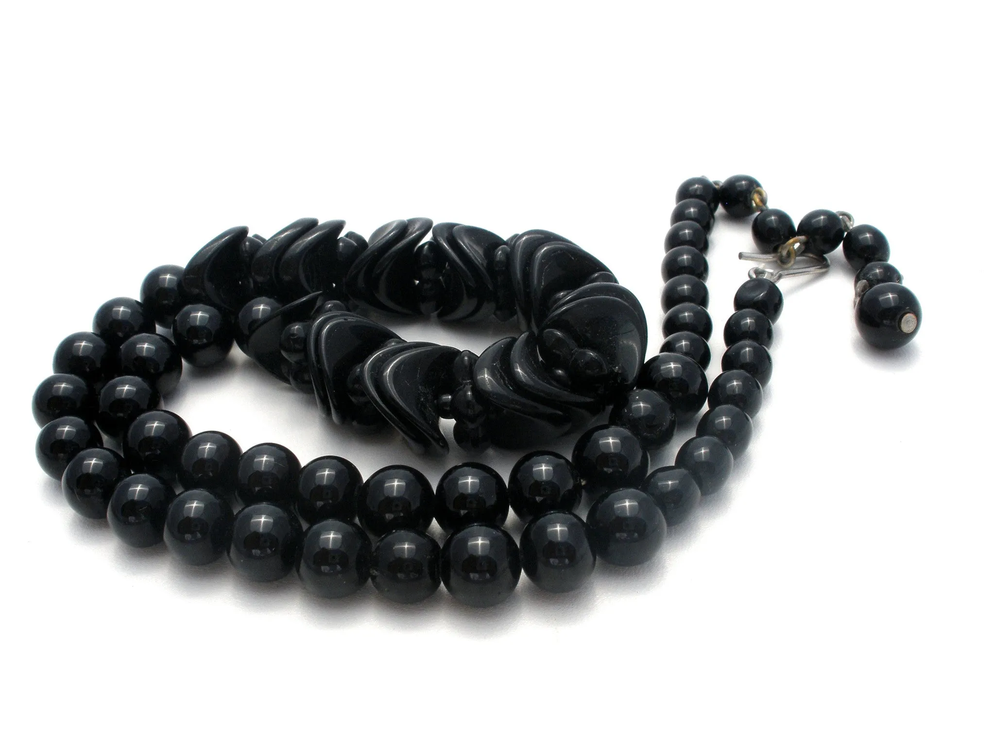 Vintage Black Glass Bead Necklace 19"