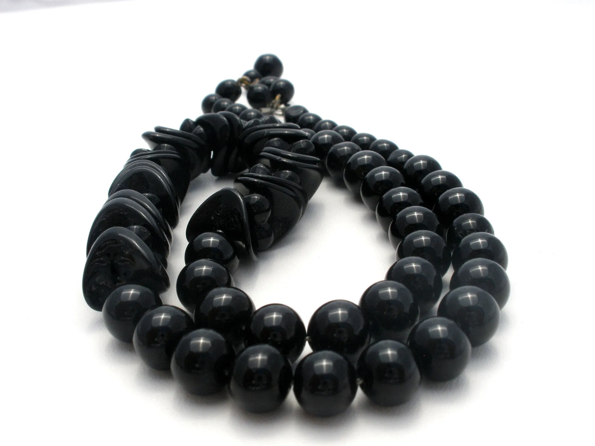 Vintage Black Glass Bead Necklace 19"