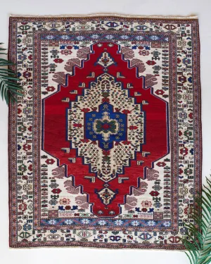 Vintage central Anatolian Rug 5'3"x6'7"