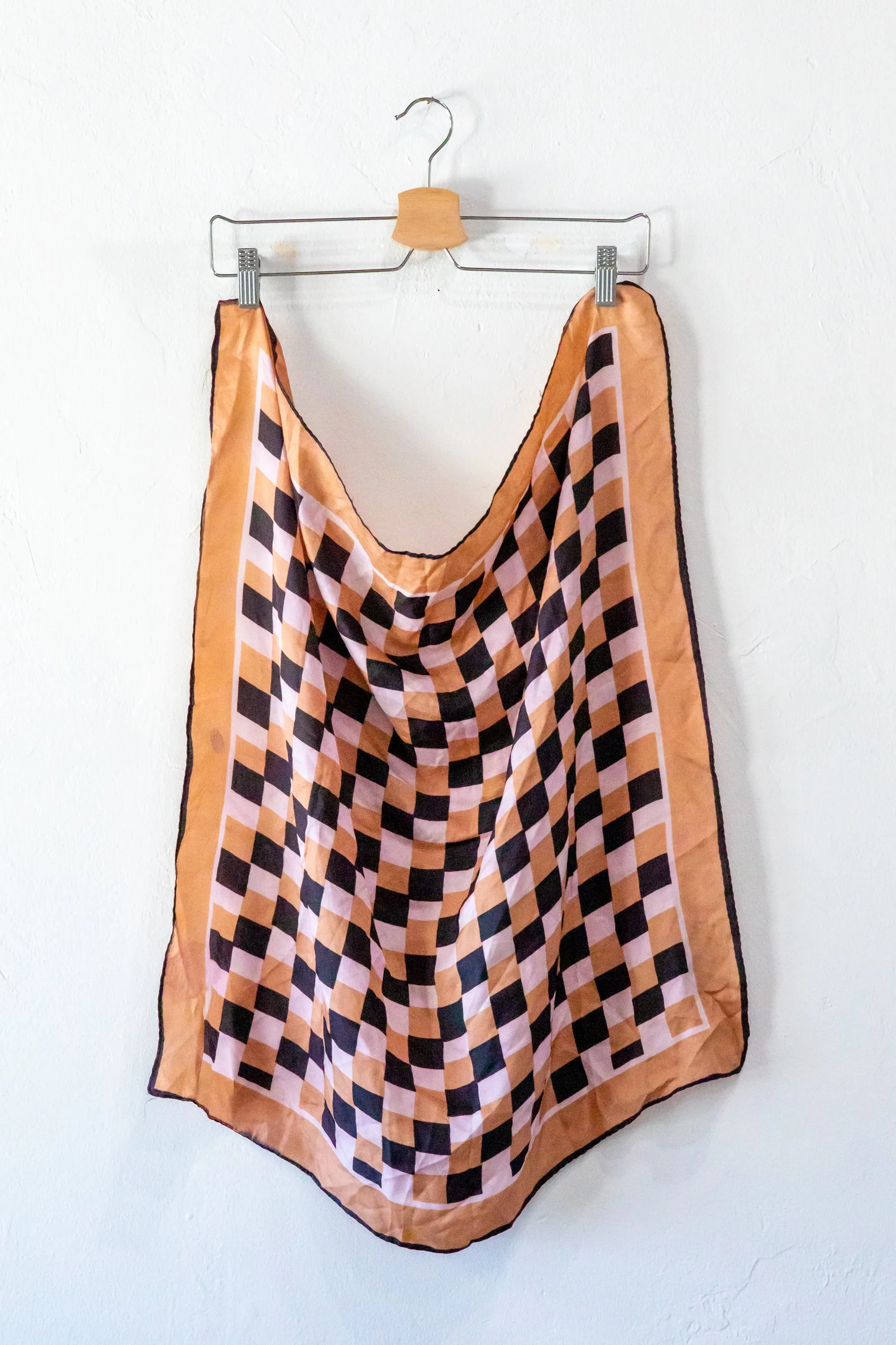 Vintage Checkered Scarf