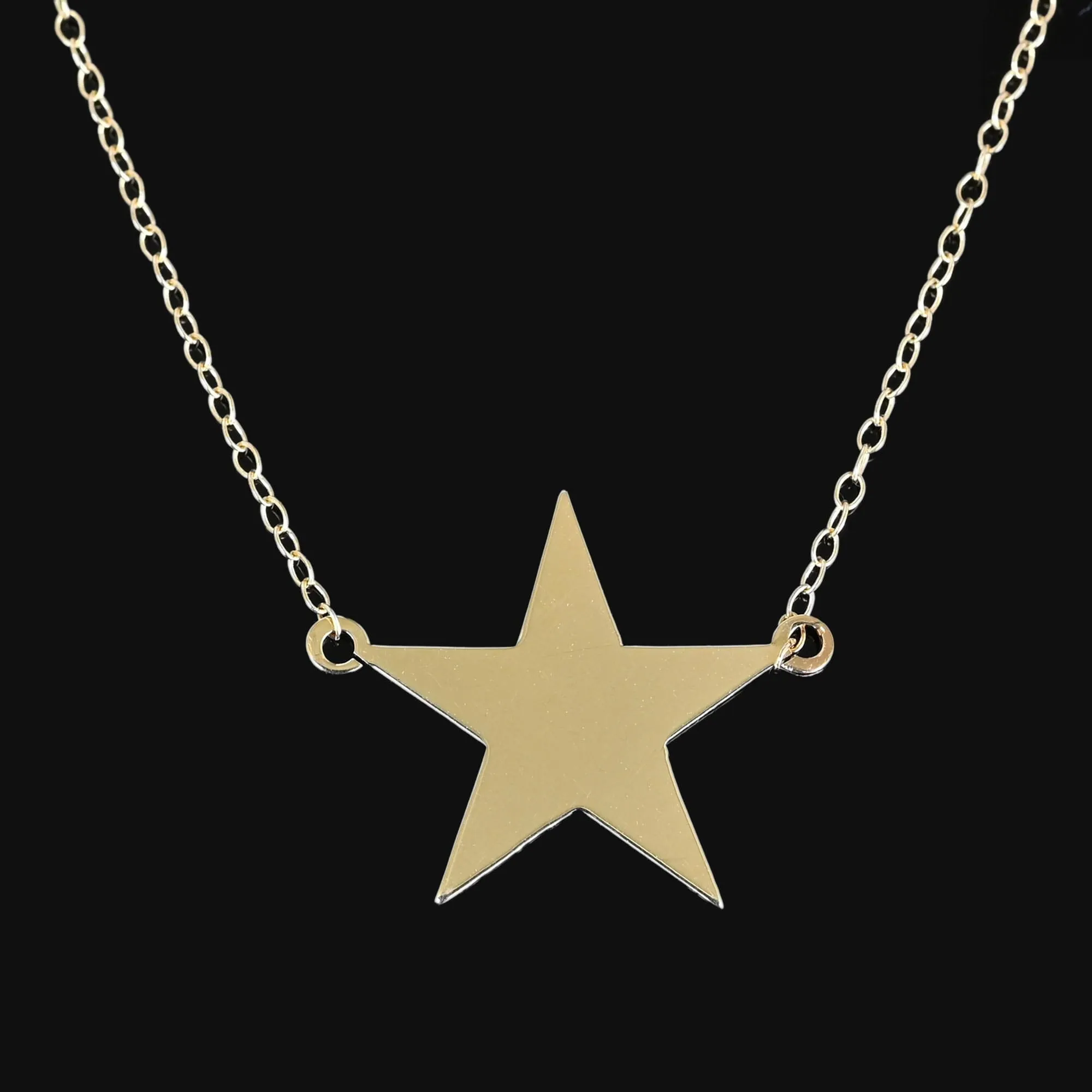 Vintage Contemporary 14K Gold Star Pendant Necklace