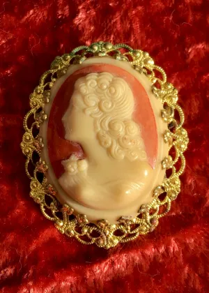 Vintage Czech Cameo Brooch