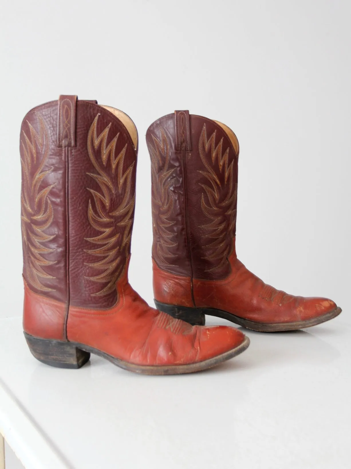 vintage Dan Post cowboy boots, size 10.5 D