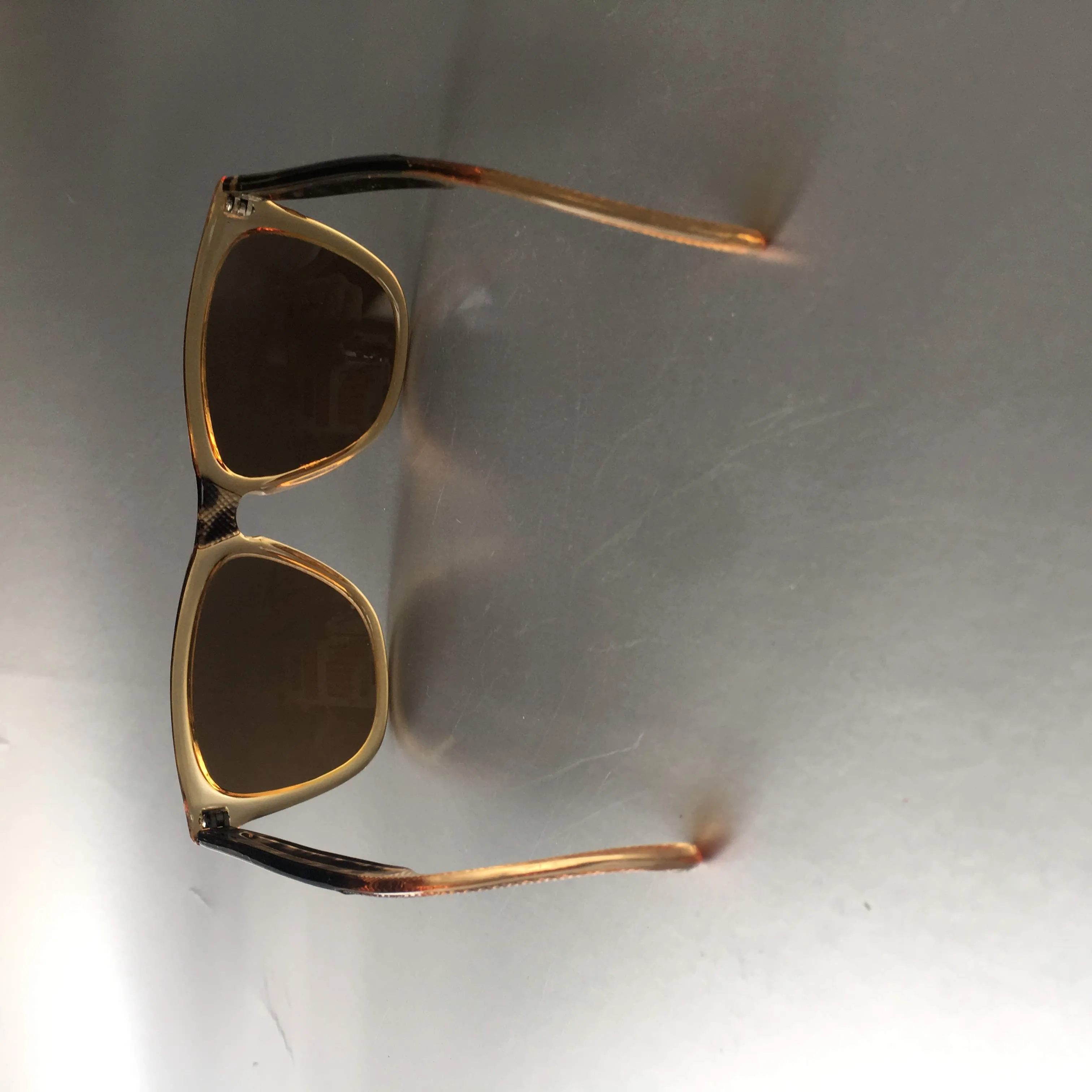 VINTAGE EYEWEAR SUNGLASSES