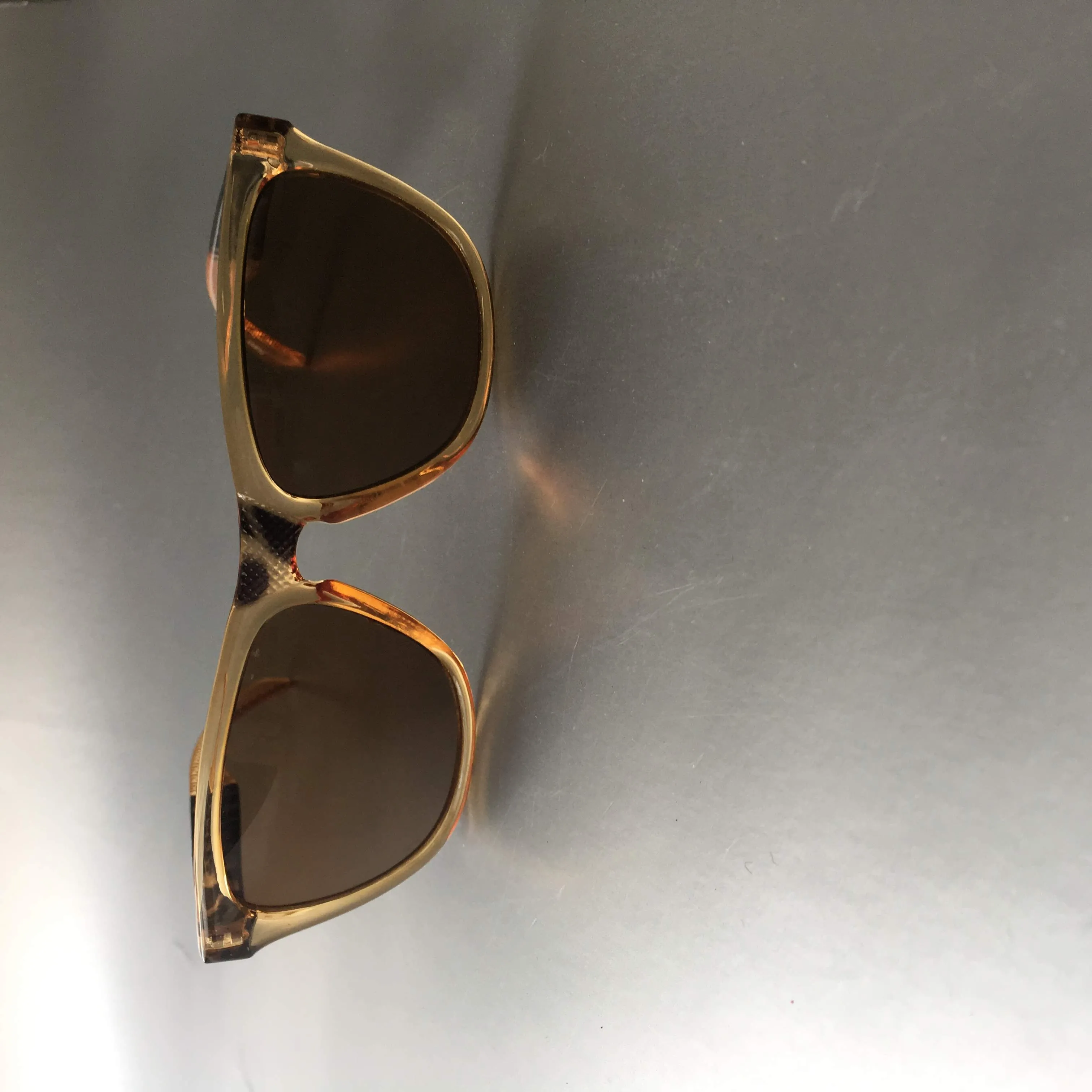 VINTAGE EYEWEAR SUNGLASSES