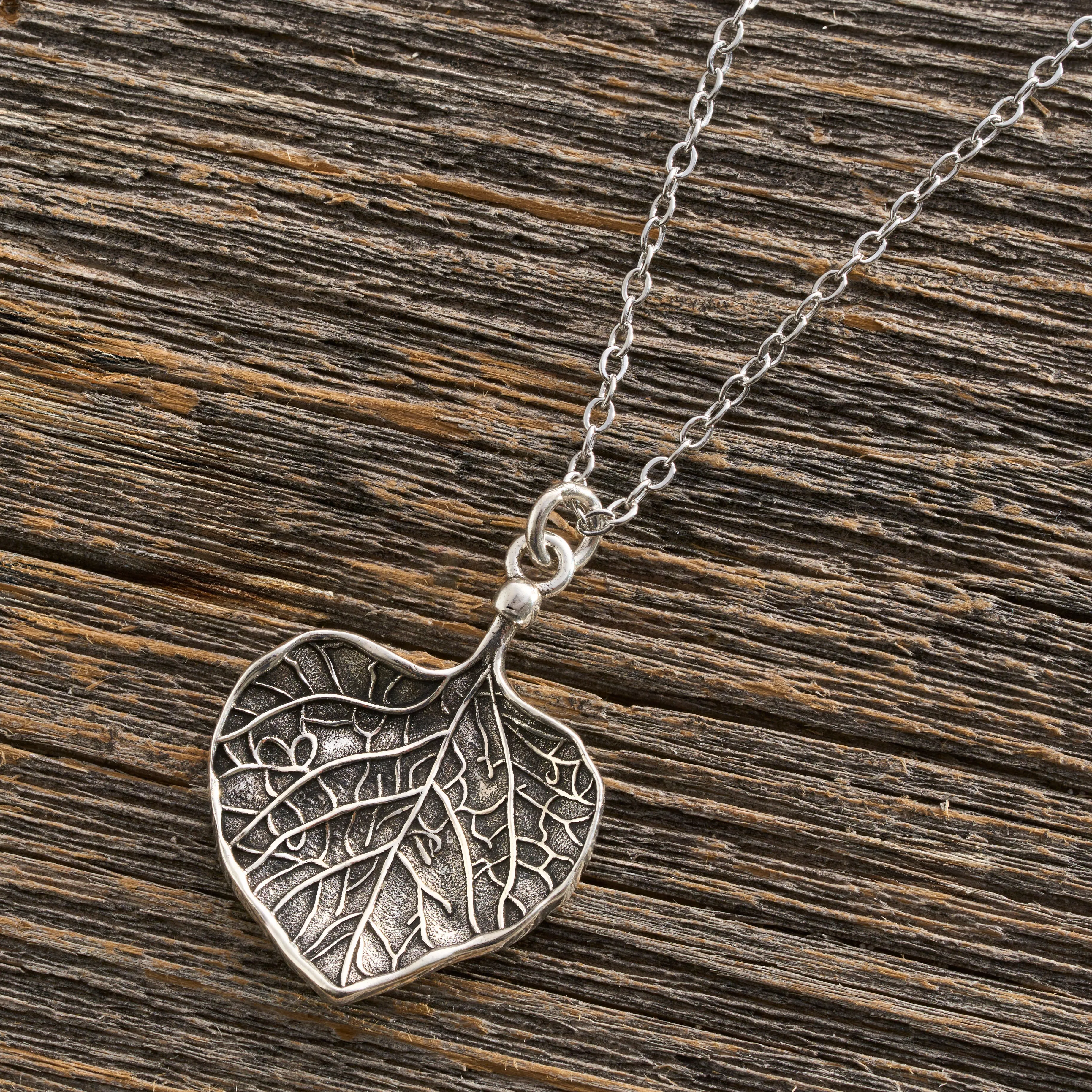 Vintage Heart Leaf Necklace