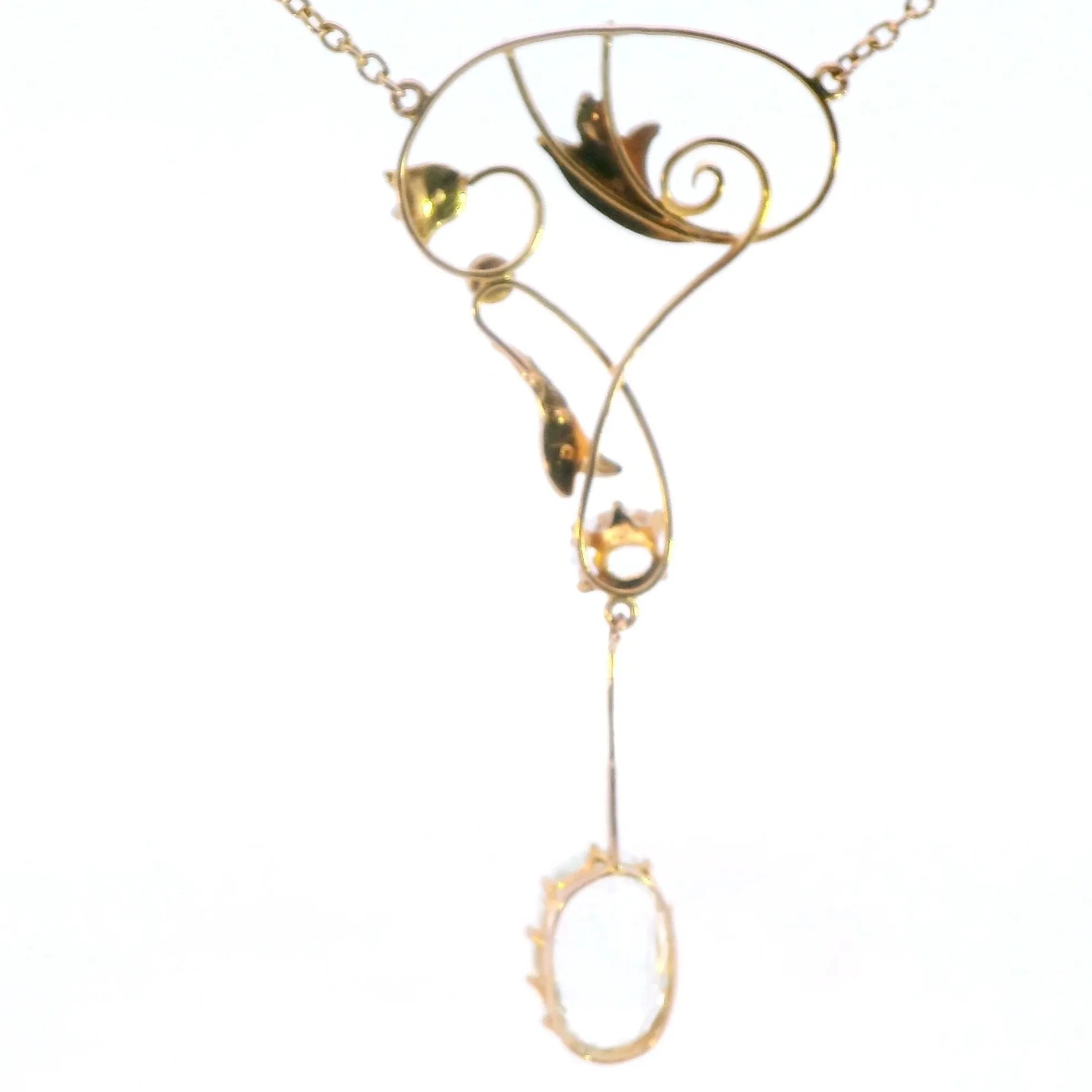 Vintage-Inspired Topaz Necklace - Timeless Elegance