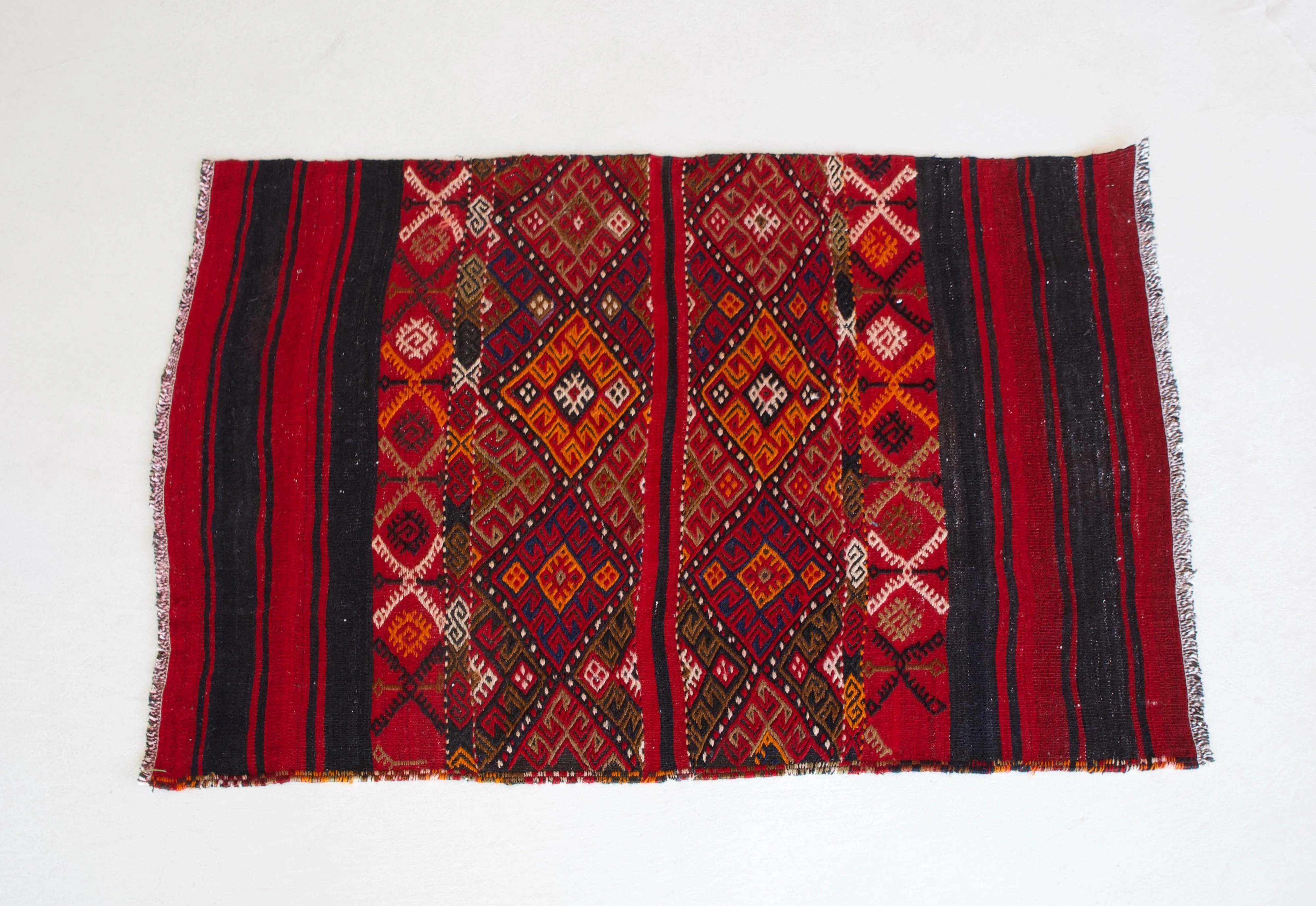 Vintage Mini Central Anatolian Zili Kilim Rug 3'6"x4'9"