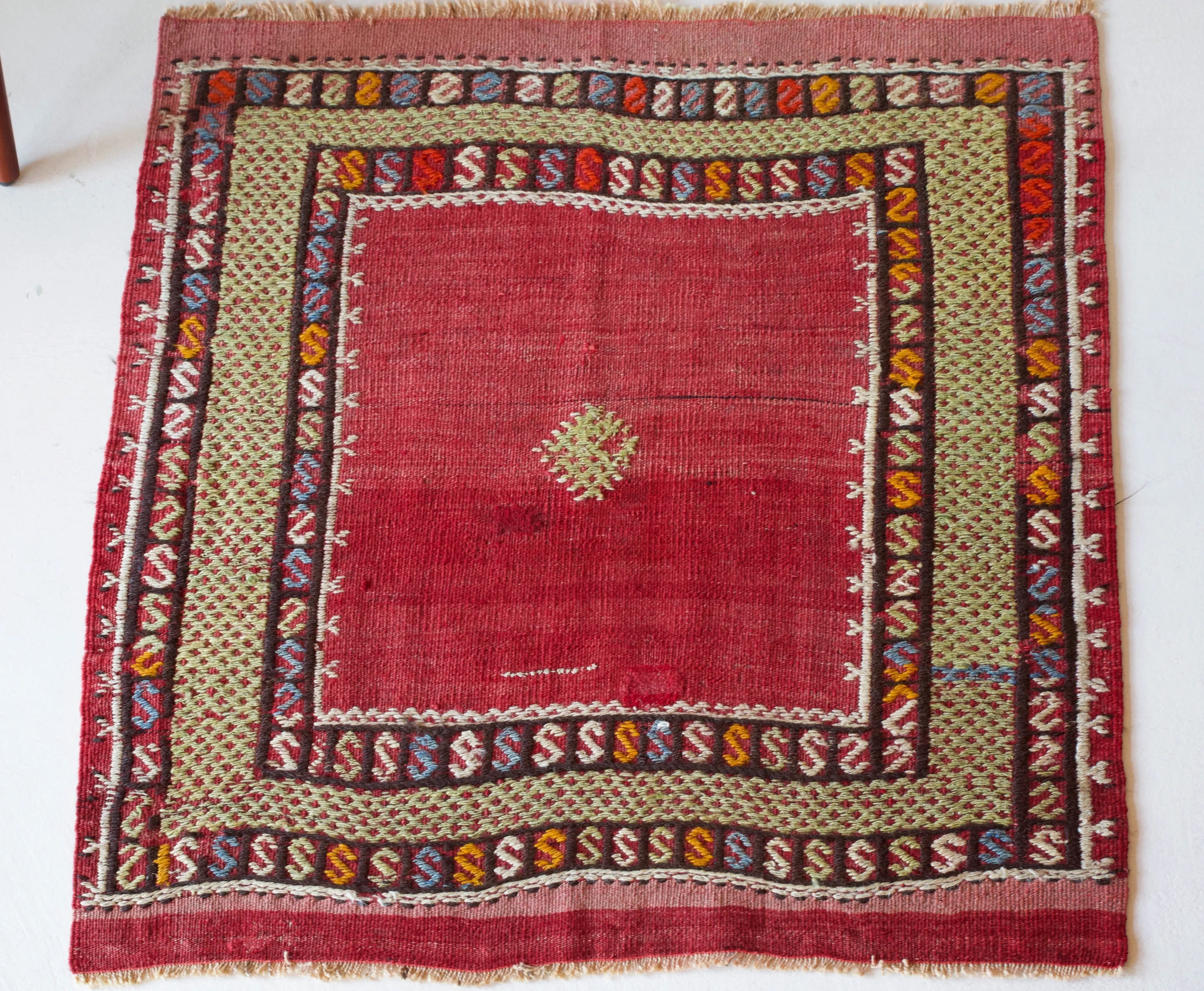 Vintage Mini Turkish Kilim Rug 3'x3'2"