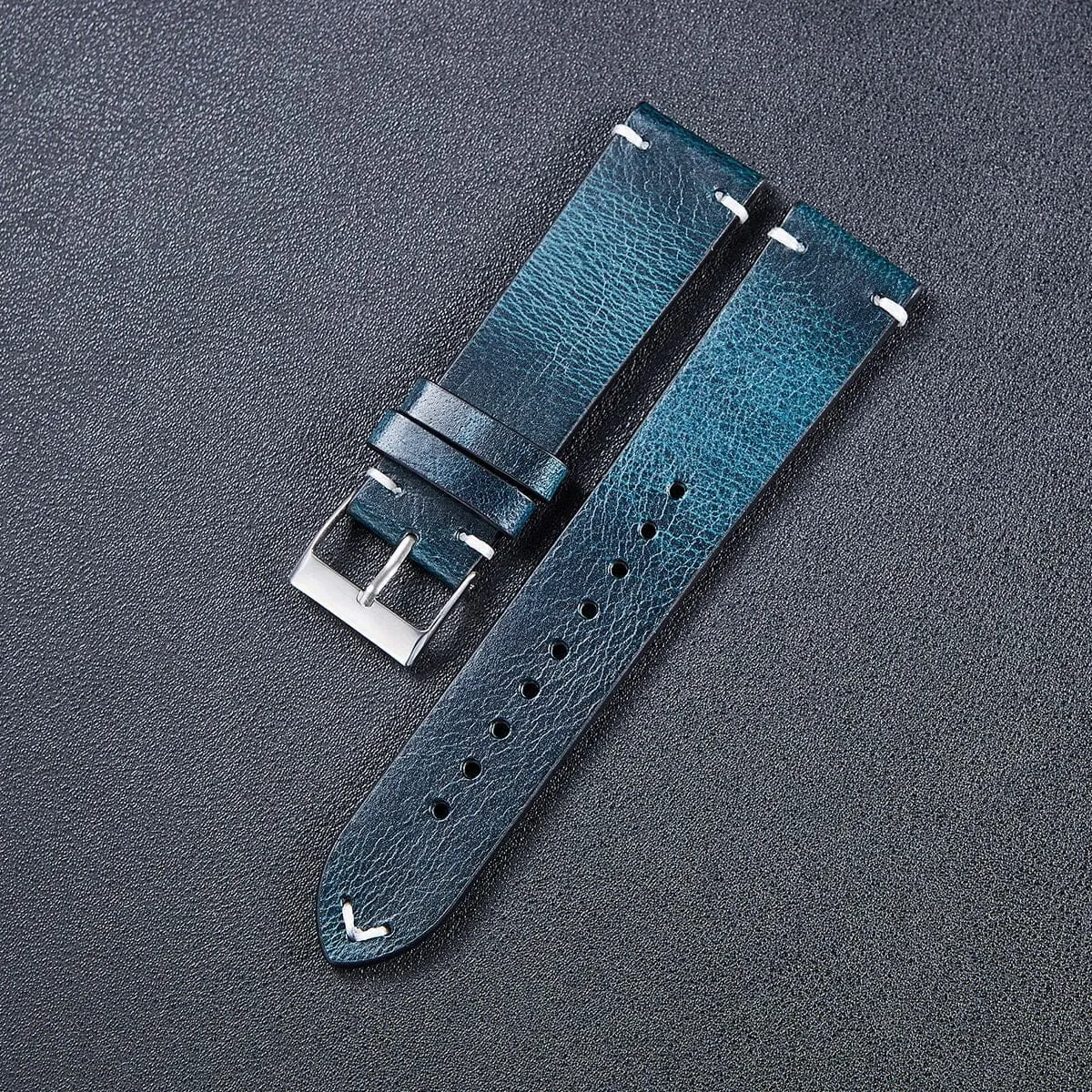 Vintage Oiled Leather Watch Straps Compatible with the Fitbit Charge 4