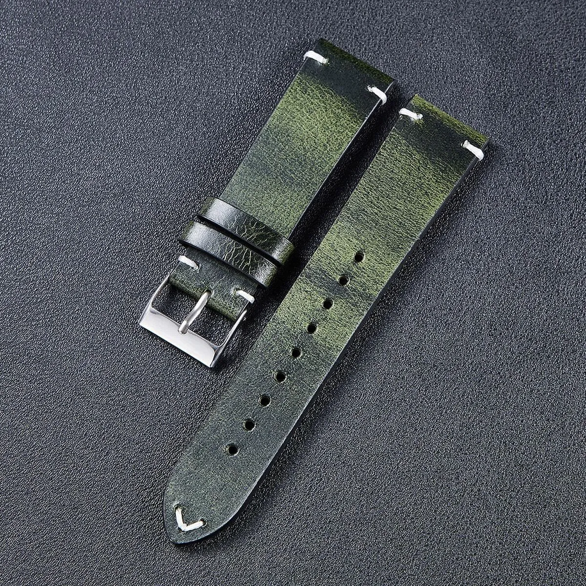 Vintage Oiled Leather Watch Straps Compatible with the Fitbit Charge 4