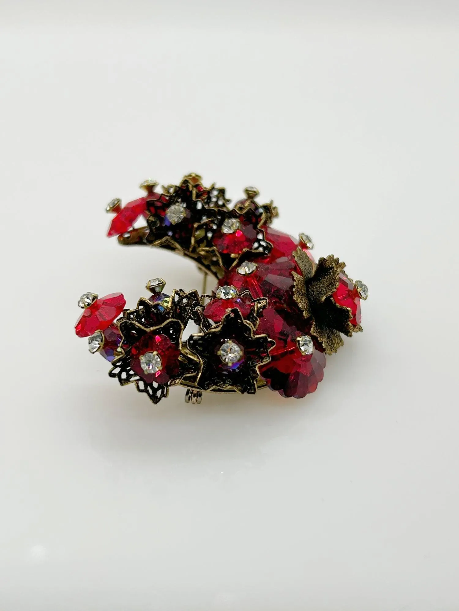 Vintage Red Faceted Red Stone Floral Brooch and Earring Set