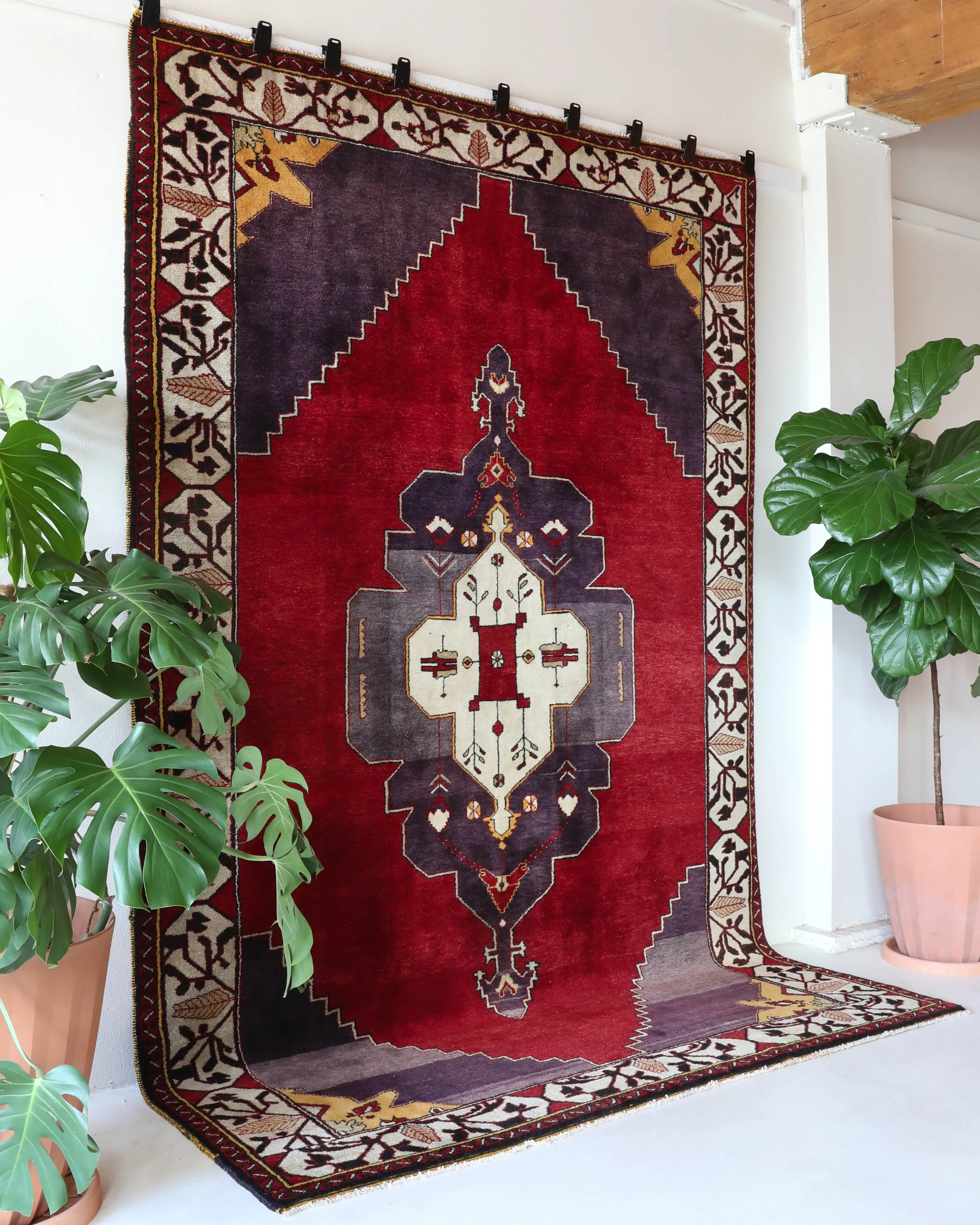 Vintage Sivas Rug 7'6'x11'4"