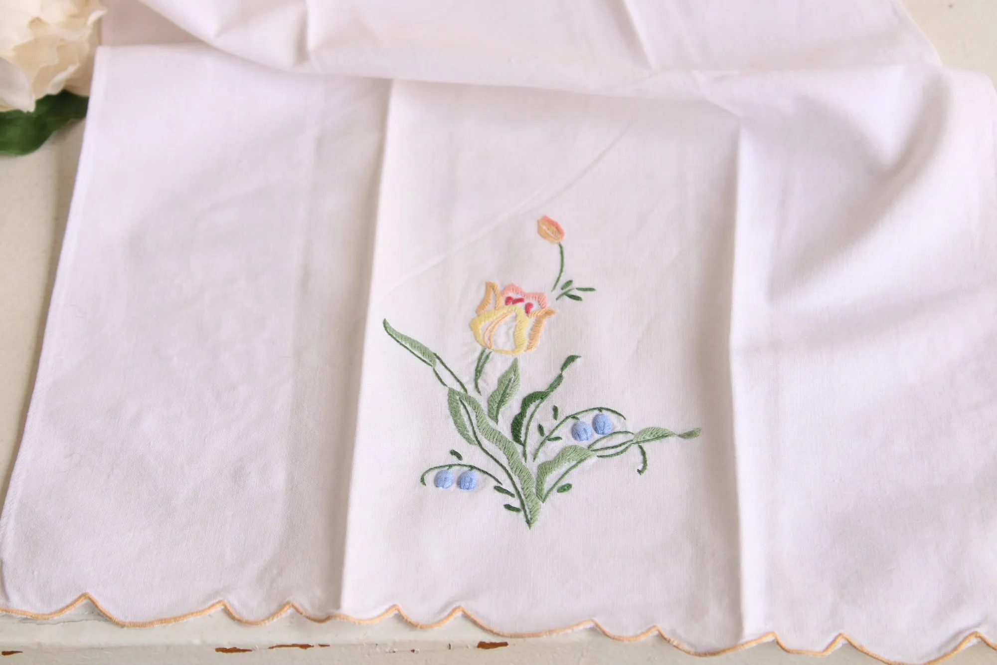 Vintage White Linen with Embroidered Flowers Hand Towel