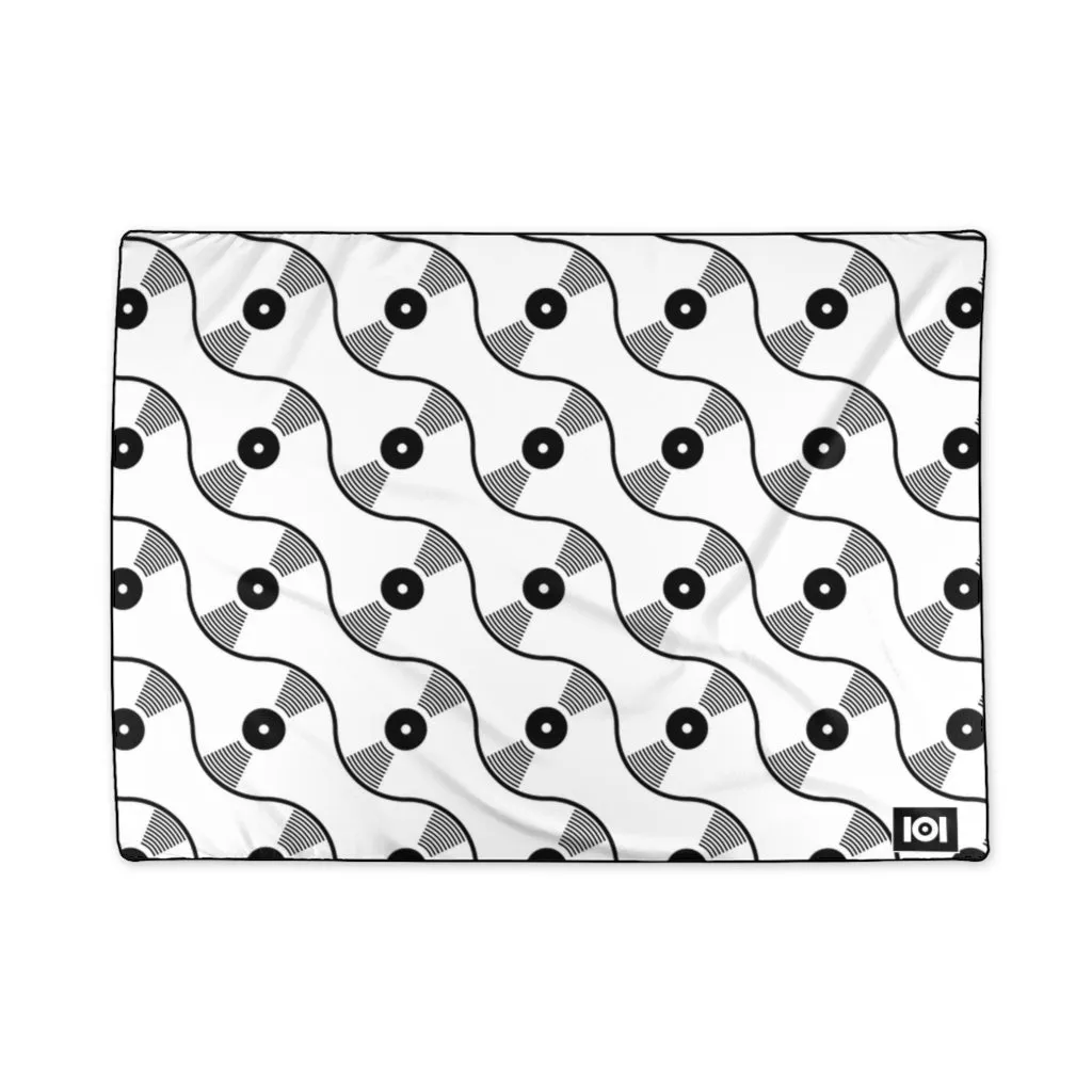 VINYL 01 PATTERN POLYESTER BLANKET - WHITE