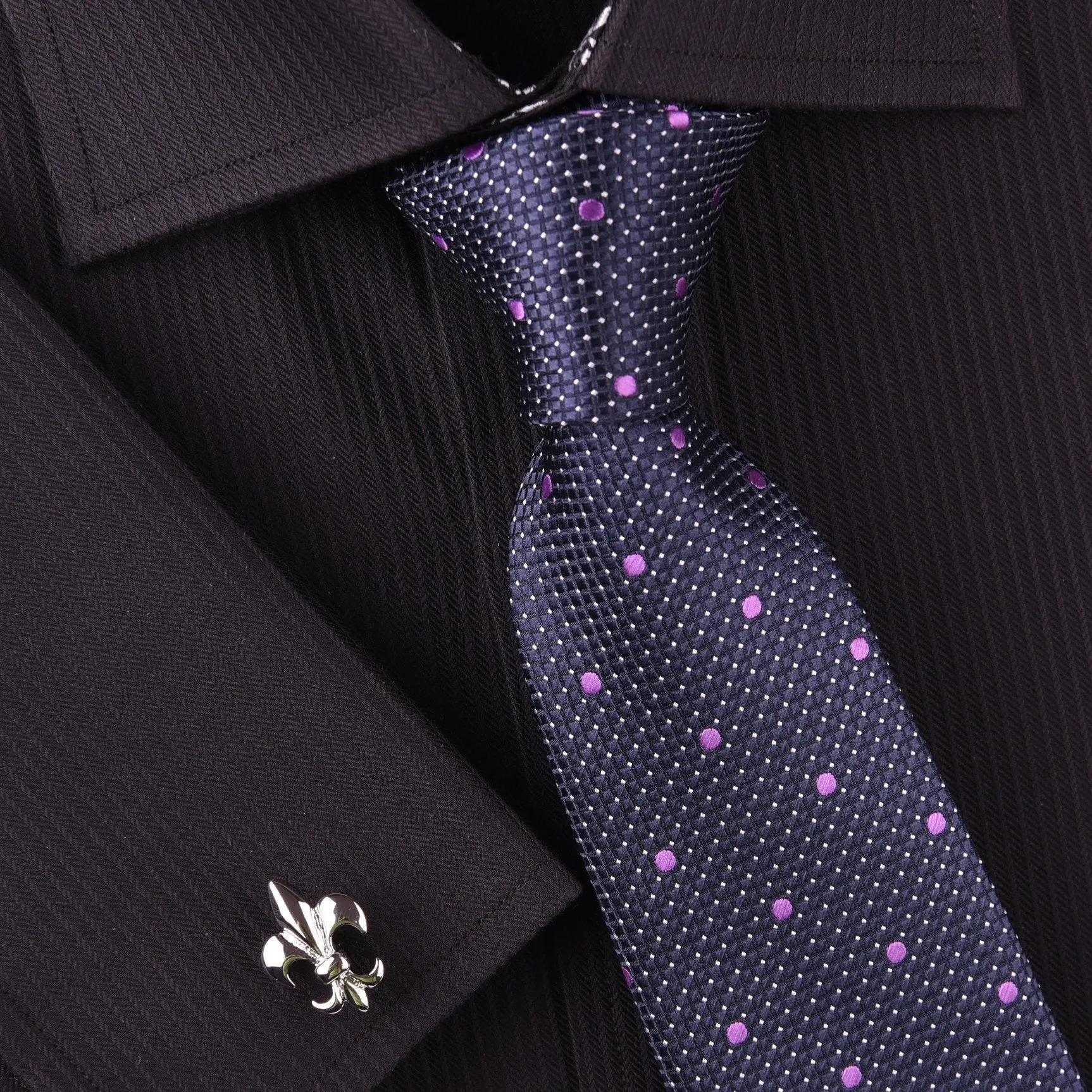 Violet Croc Skin Patterned Purple Polka Dots Modern Woven Tie 3"