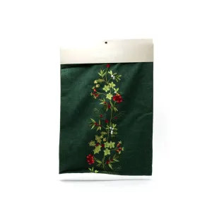 Walton & Co 175cm Embroided Holly Trail Runner Green