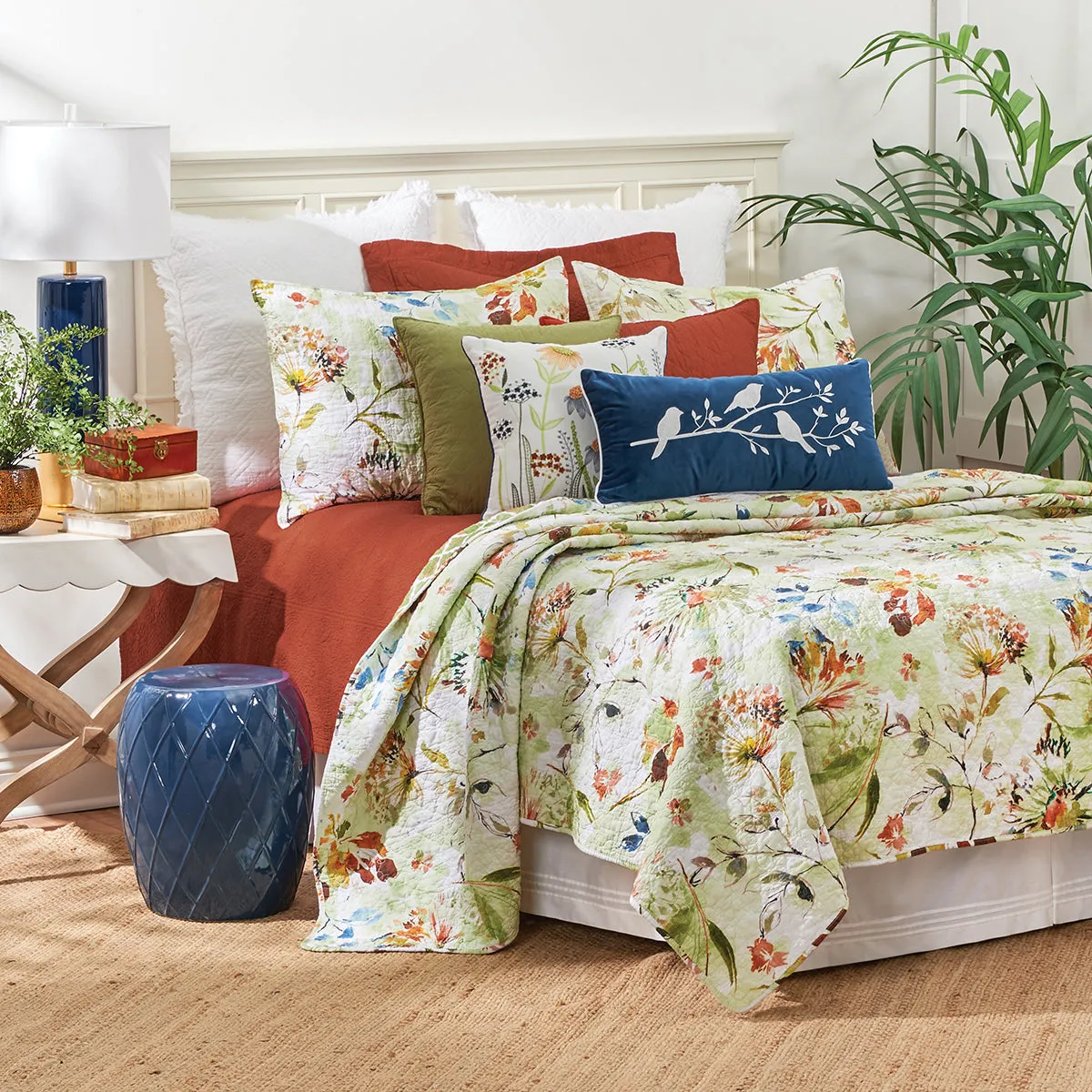 Watercolor Floral Quilt Set