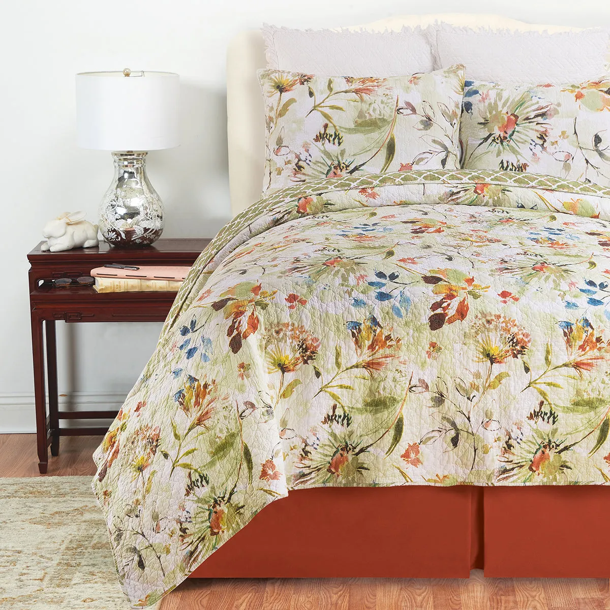 Watercolor Floral Quilt Set