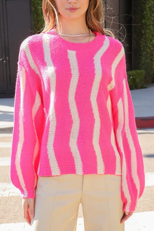 WAVE STRIPE PATTERN SWEATER