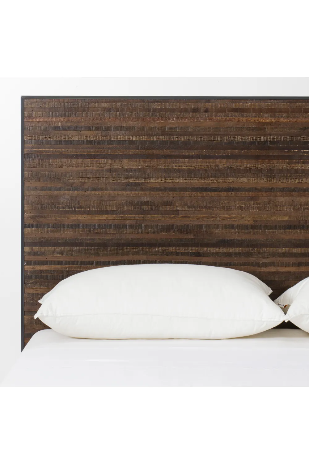 Weathered Peroba King Bed | Andrew Martin Zuma