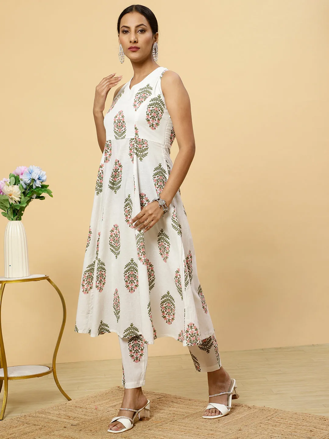 White Ethnic Floral Printed Cotton Flared Kurta With Pants