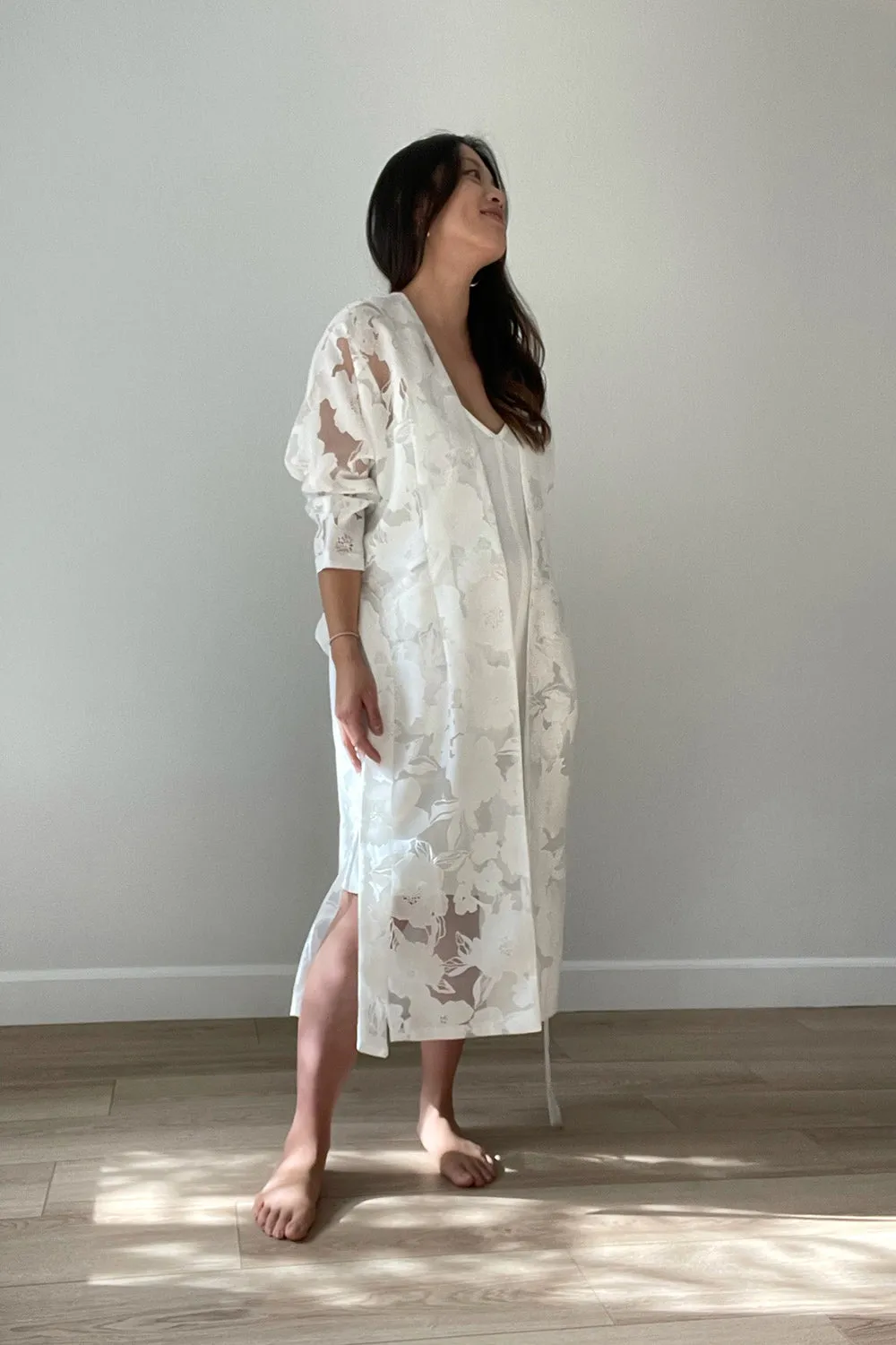 White Floral Midi Kimono Wrap