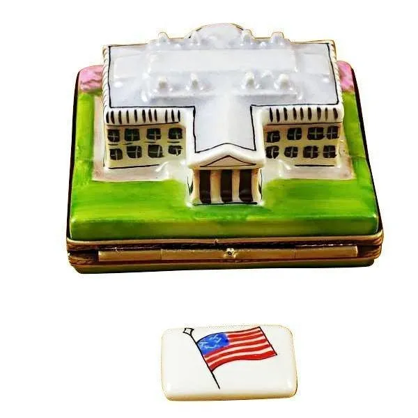 White House with Removable Flag