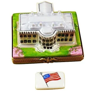 White House with Removable Flag