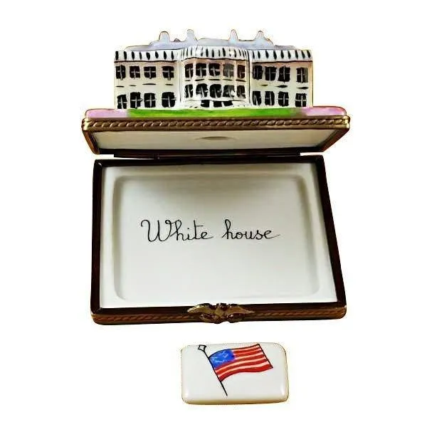 White House with Removable Flag