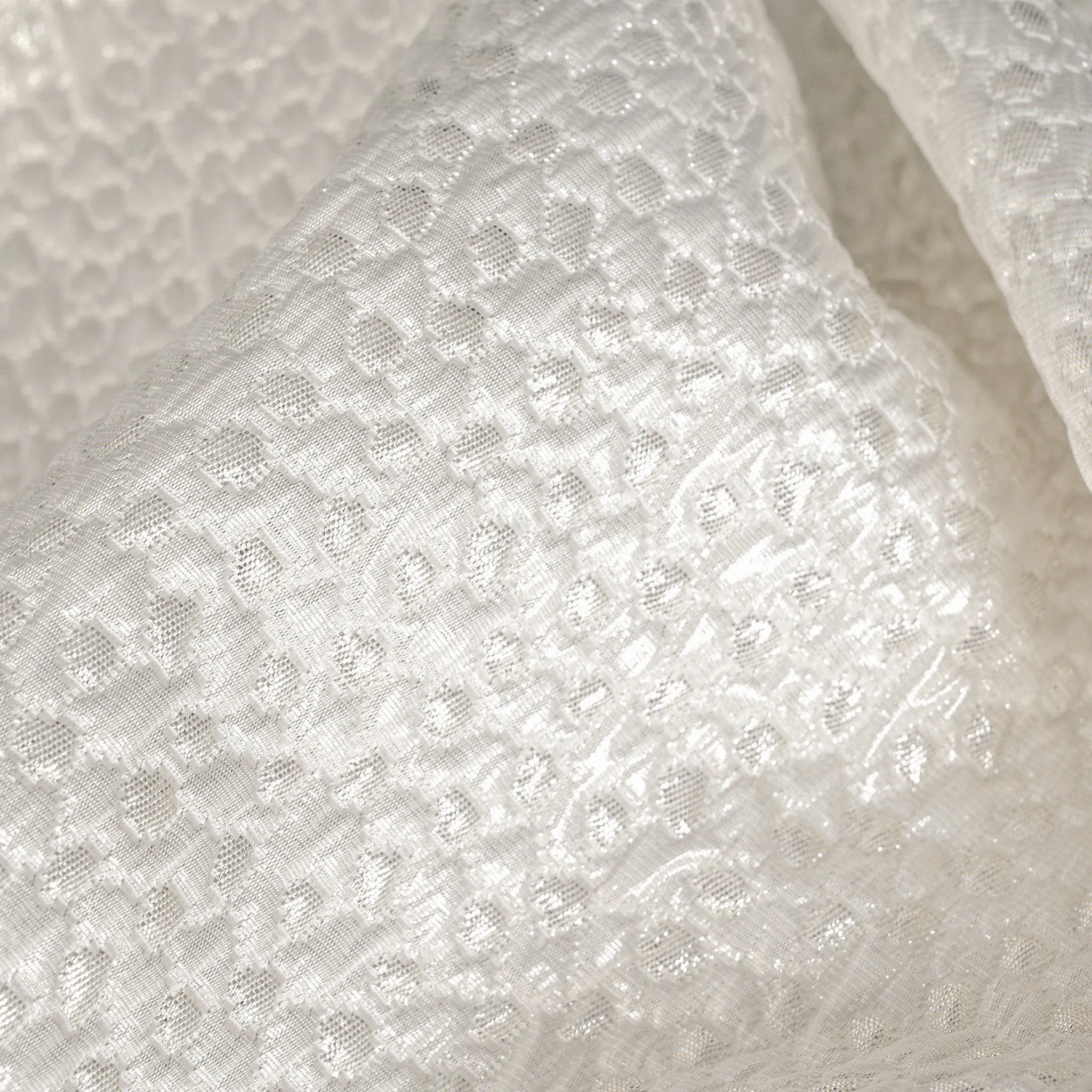 White Metallic Jacquard Fabric 5022