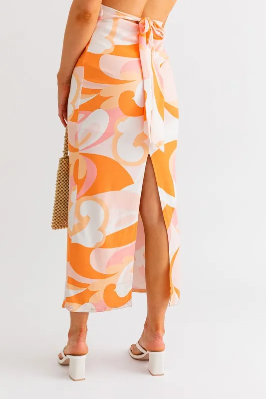 White-Orange Casual Sleeveless Midi Dress