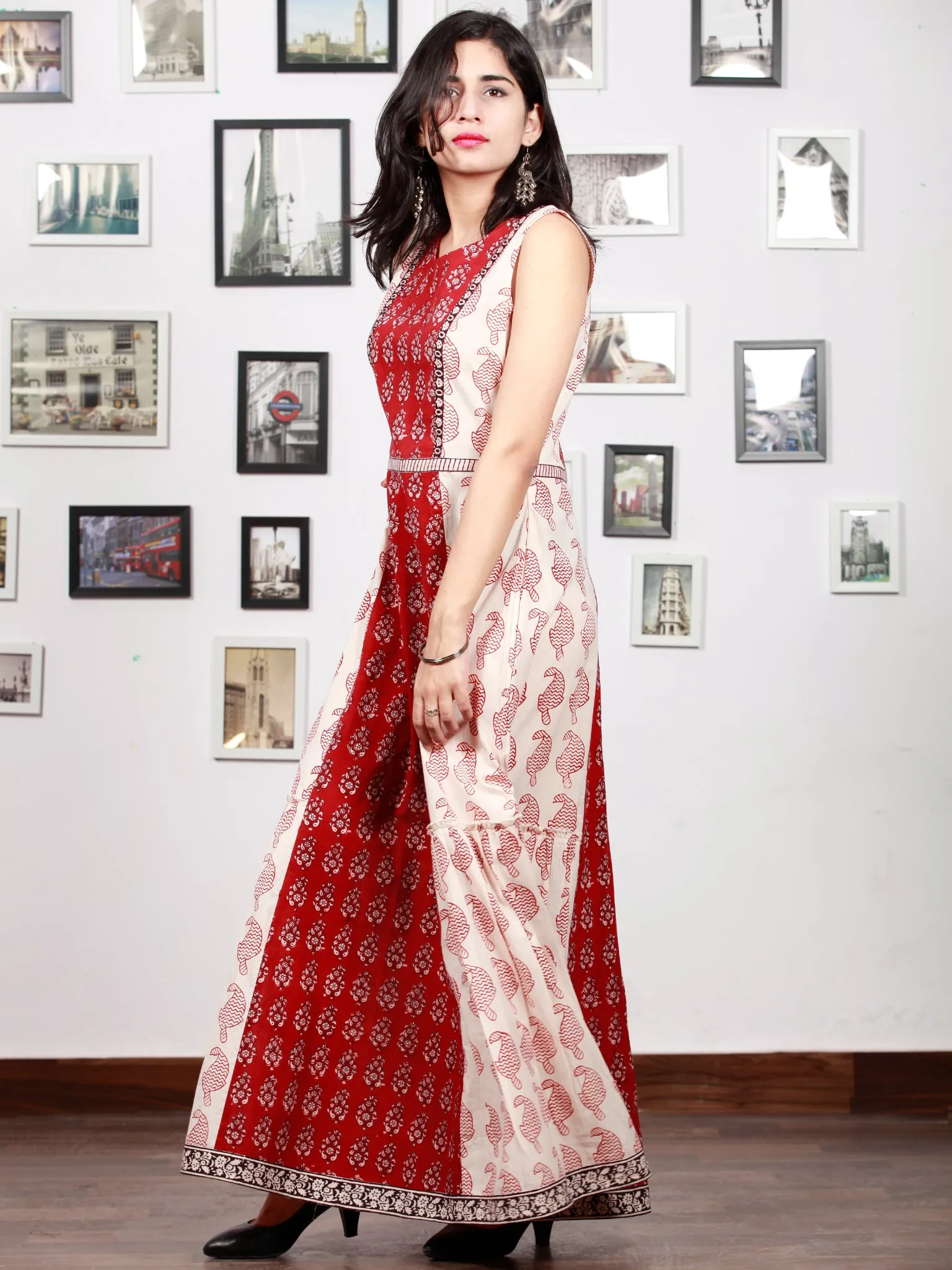 White Red Black Bagh Printed Cotton Long Sleeveless Dress With Tier - D297F1721